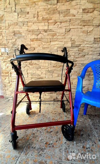 Ходунки для взрослых на колесах