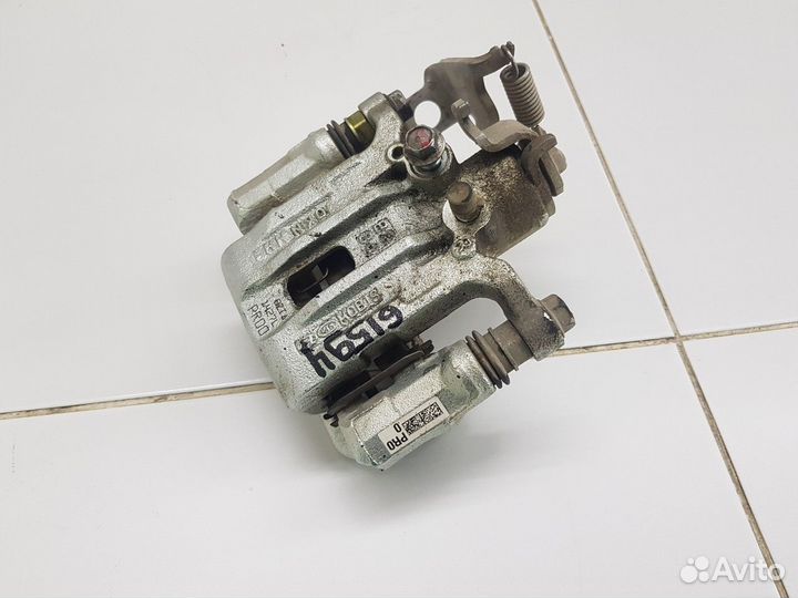 Суппорт задний правый (Kia Seltos)