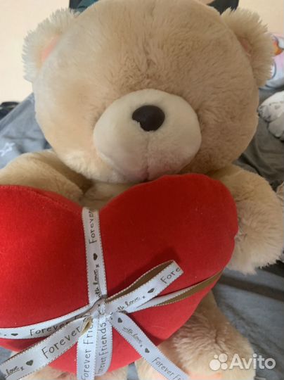 Плюшевый медведь Hallmark