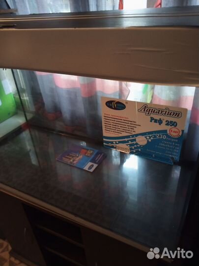 Аквариум с тумбой новый 240 л