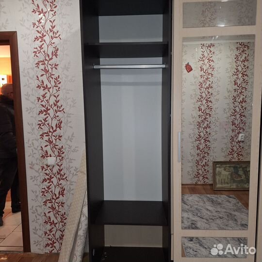 Шкаф купе с зеркалом бу