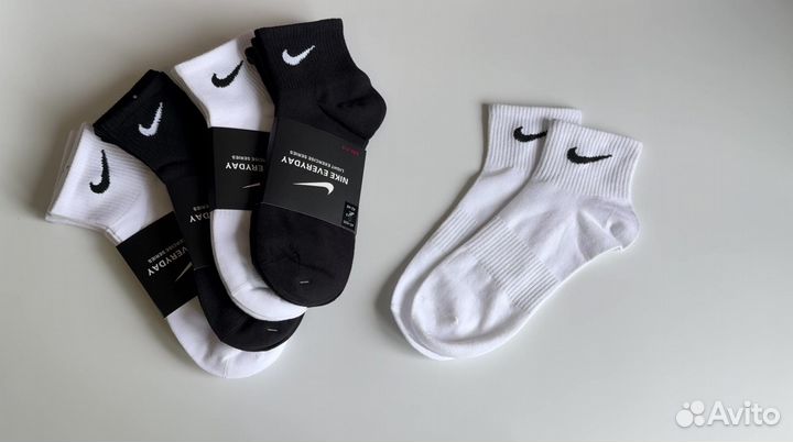 Белые носки Nike Everyday