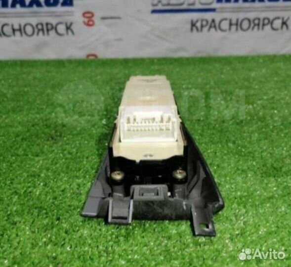 Блок управления стеклоподъемниками
