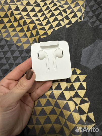Проводные наушники apple airpods