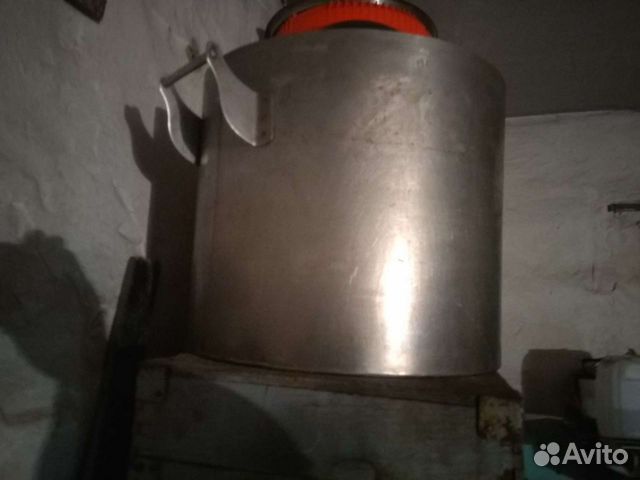 Бак из нержавейки с крышкой