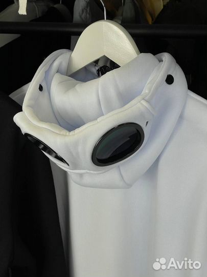 Зип-худи C.P. Company фитчек 2025