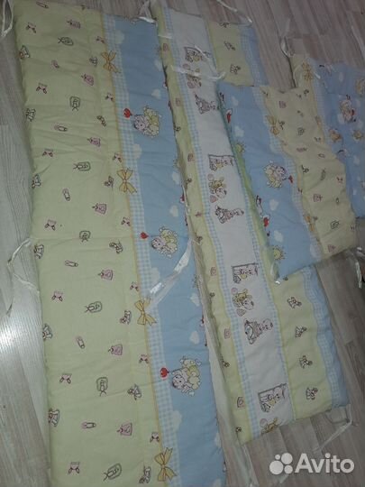 Бортики в детскую кроватку