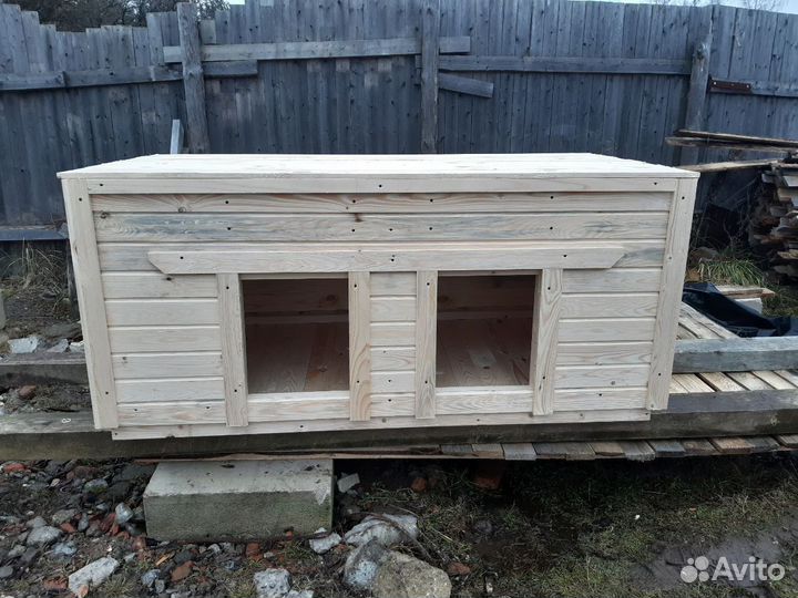 Будка для собаки вольерная