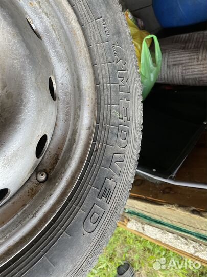 Продам колеса с дисками