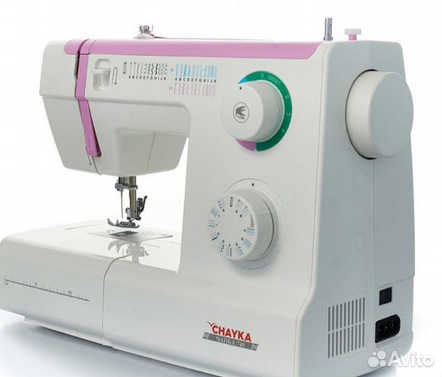 Швейная машинка чайка 740