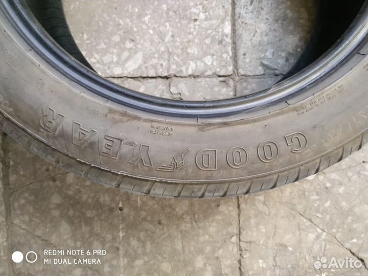 Goodyear Eagle Sport 215/55 R17 V