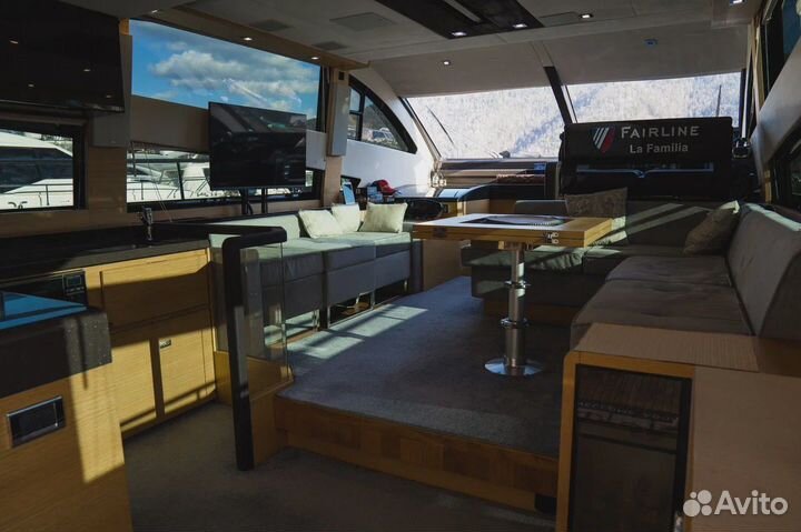Яхта 2012 Fairline Squadron 50