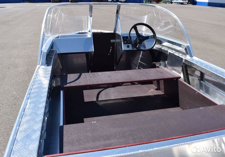 Новая моторная лодка Wyatboat 390 DCM нерегистрат