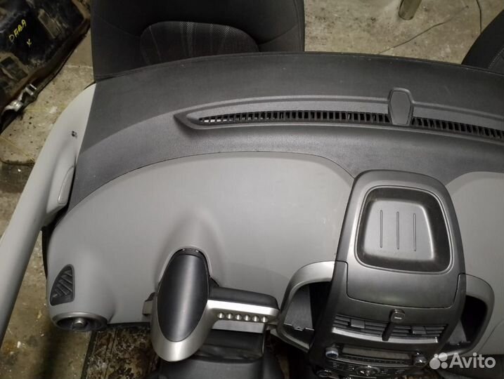 Панель приборов Chevrolet Aveo T300 1.6 AT