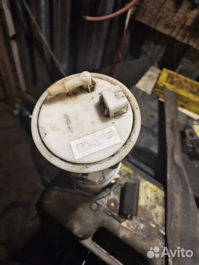 Бензонасос Ниссан Кашкай j10 17040-jd02a