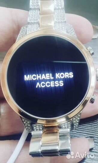 Смарт часы michael kors