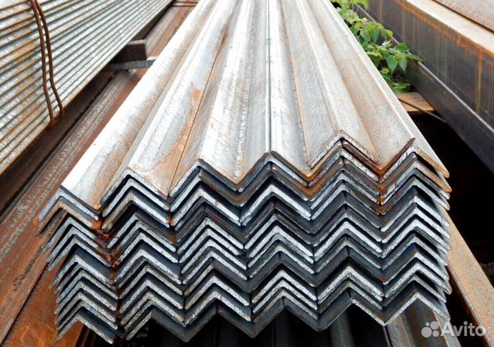 Уголок 100х100х7