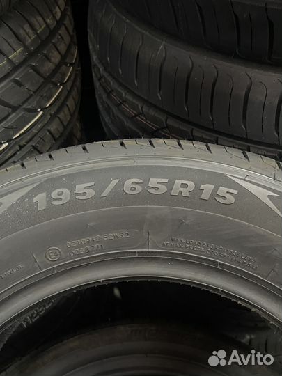 Tracmax X-Privilo TX5 195/65 R15 91V