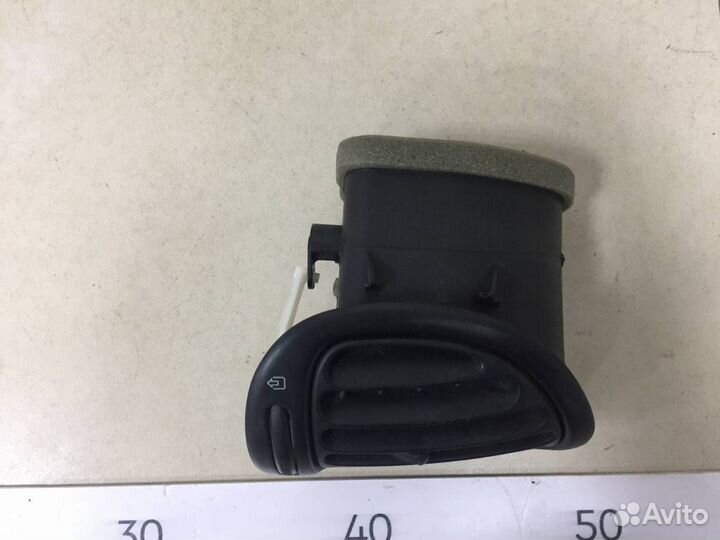 Дефлектор воздушный Peugeot 206 1998-2012