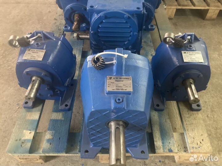 Мотор-редуктор 4мц2с 100.125.140.160