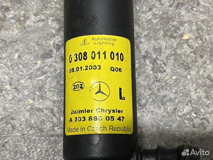 Форсунка омывателя фар левая mercedes-benz С-klasse W203 2000-2006