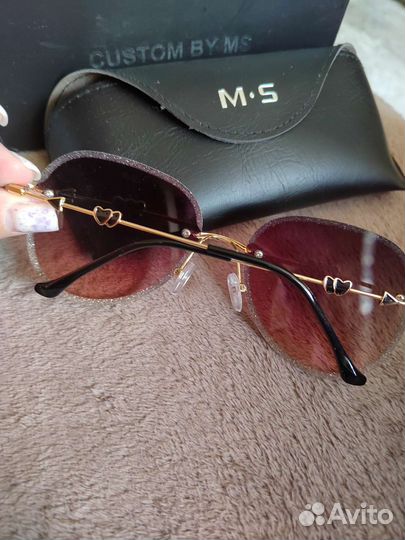 Солнцезащитные очки женские новые