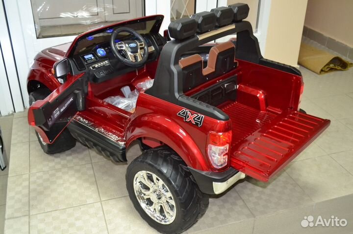 Электромобиль детский