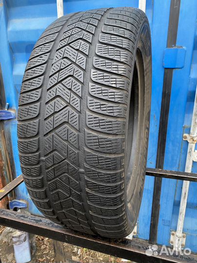 Pirelli Scorpion Winter 255/55 R18