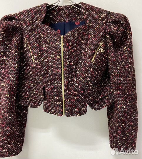 Дизайнерский костюм