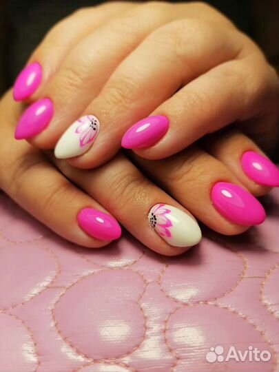 Маникюр, педикюр