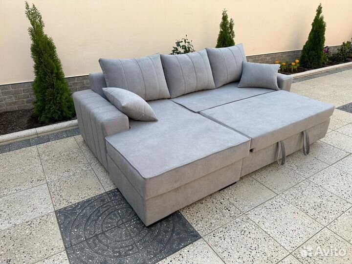 Диван с атаманкой