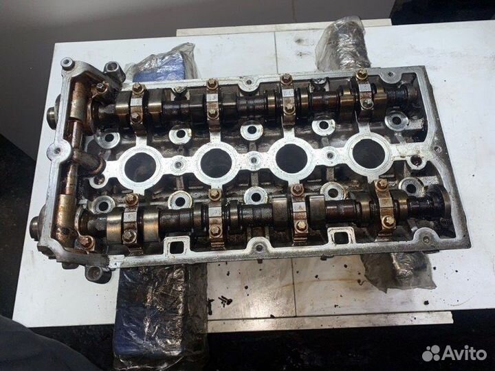 Головка блока цилиндров (гбц) Opel Astra H 1.8