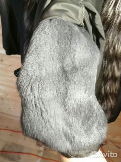 Пальто на кролике с чернобуркой