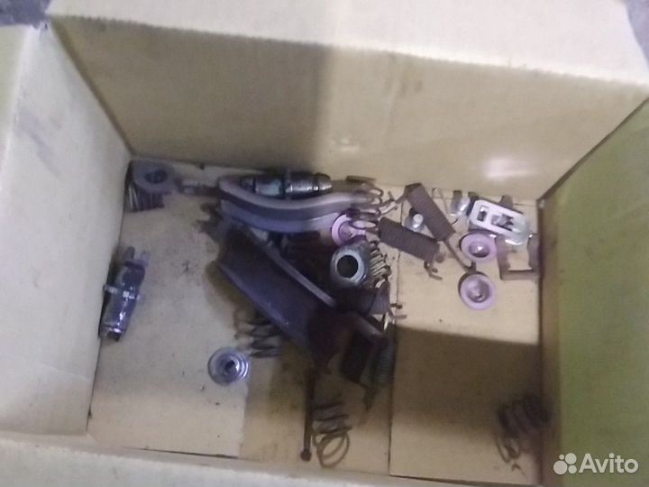 Колодки ручника Acura ZDX