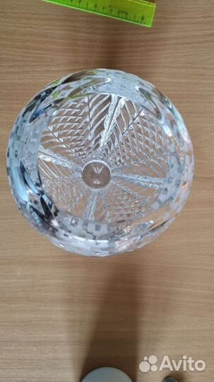 Ваза хрустальная