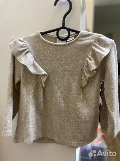 Свитерок на девочку