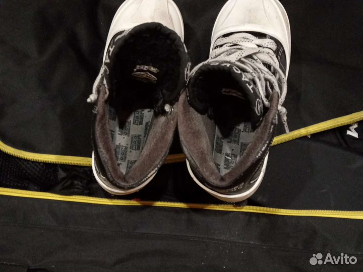 Коньки хоккейные вратарские