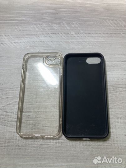 Чехол на iPhone