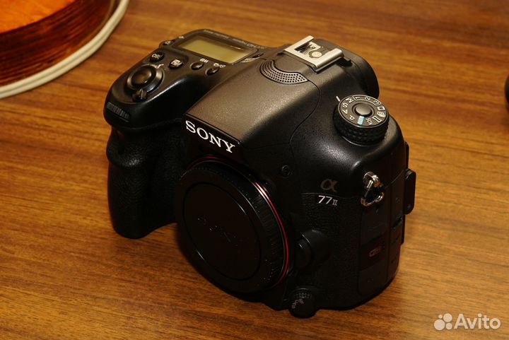 Sony A77II без проблем, SAL1650, вспышка, батручка