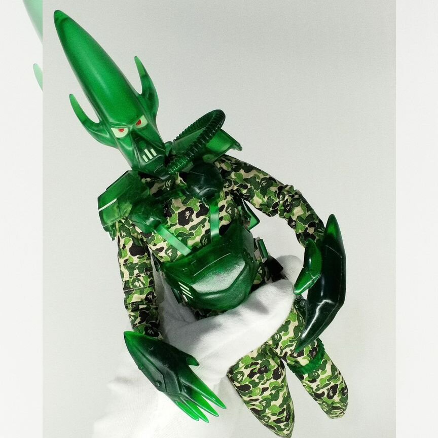 futura Купить предметы коллекционирования во всех регионах Авито