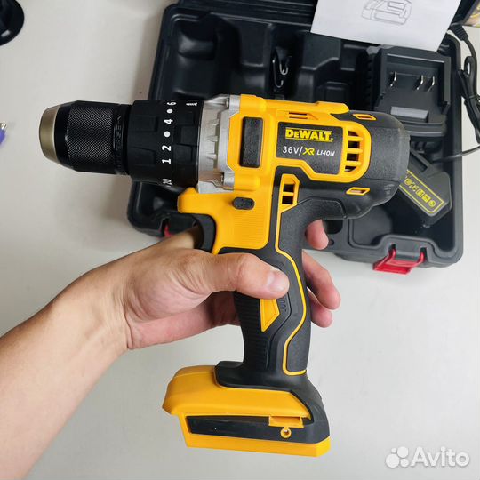 Шуруповерт dewalt 36v комплект новый