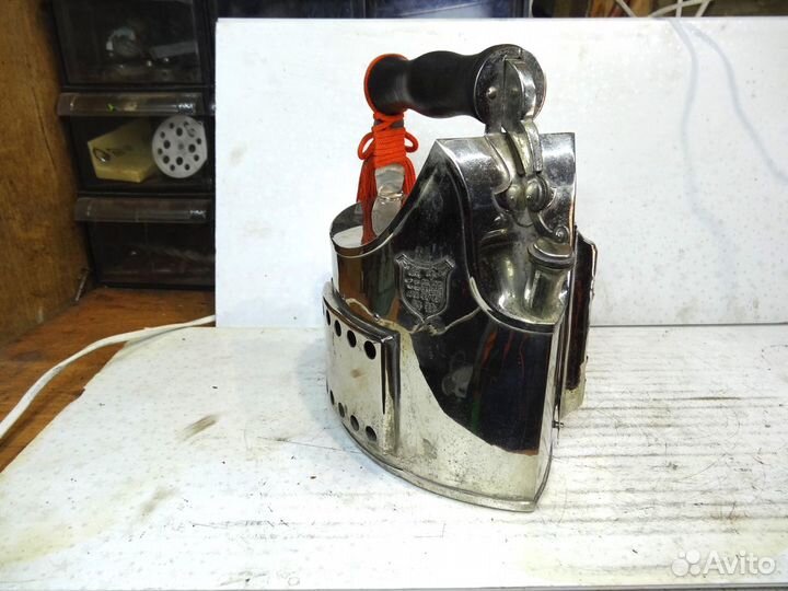 Утюг угольный * утюг паровой * Япония