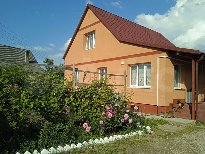 Дом 180 м² на участке 62 сот.