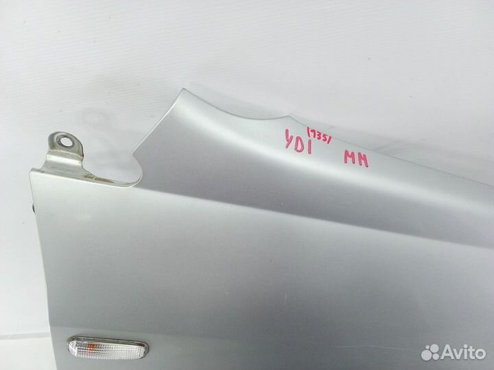 Крыло переднее правое Honda Mdx YD1 J35A 2004
