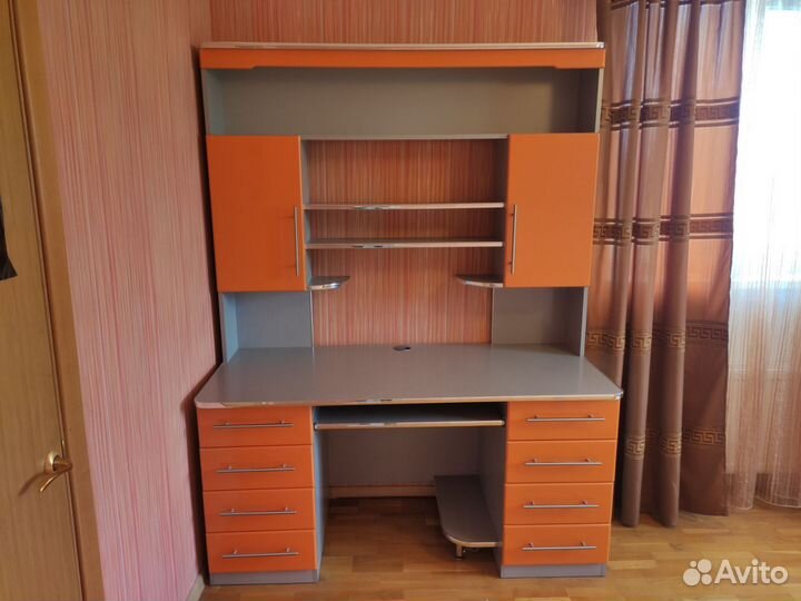 Компьютерный стол бу