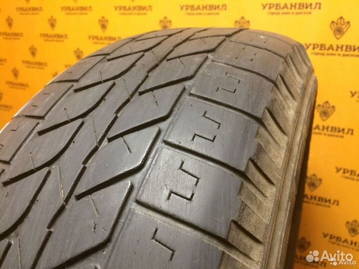 Michelin 4x4 Synchrone 215/70 R16