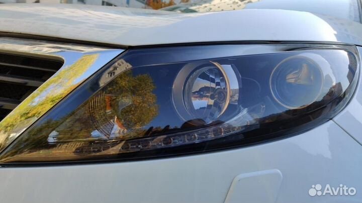 Антигравийная плёнка для бронирования фар и кузова