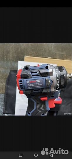 Бесщеточный Bosch 18v с быстросъёмный мет. патрон