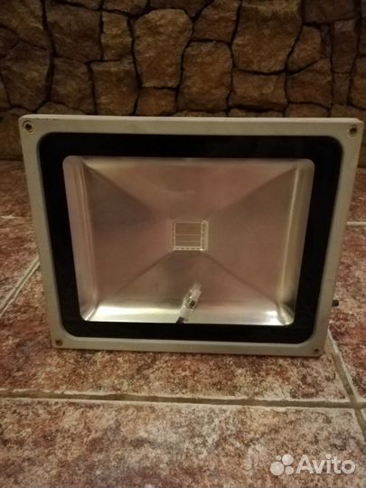 Прожектор цветной уличный светодиодный