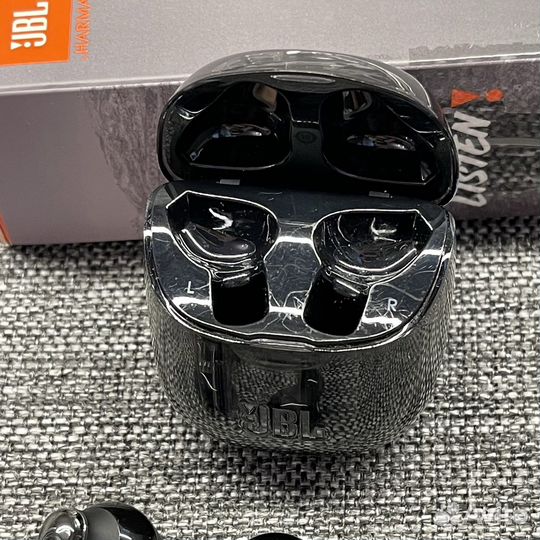 Беспроводные наушники JBL Tune 225TWS Ghost черные